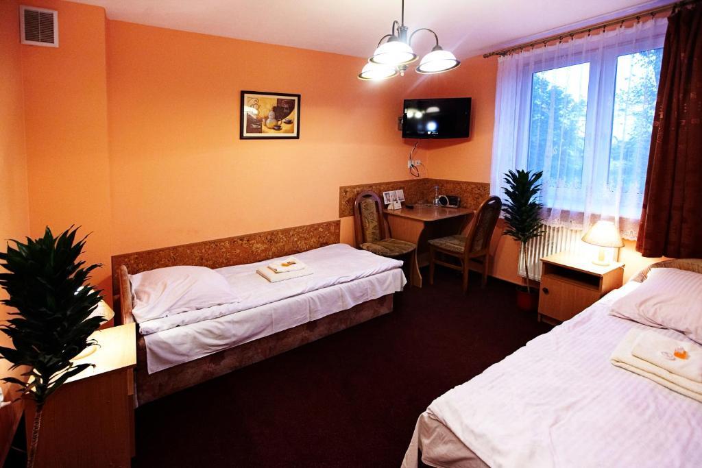 Hotel Dukat เบียวา พอดลาสกา ห้อง รูปภาพ